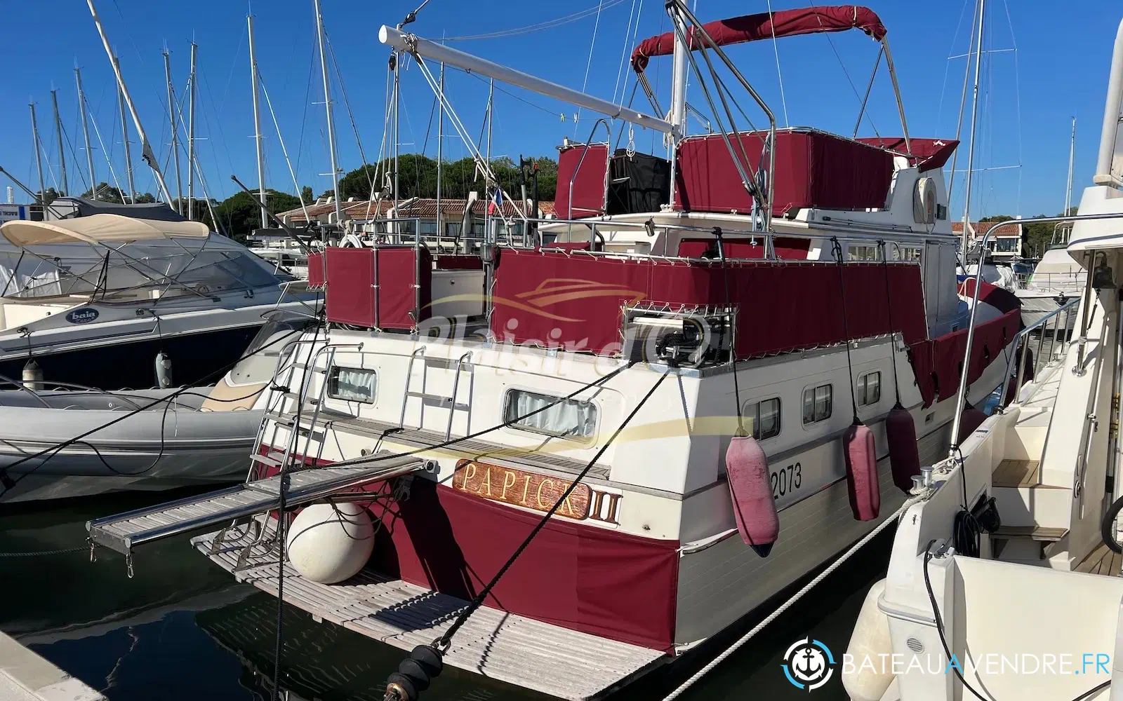 slider 2 Grand Banks 42
