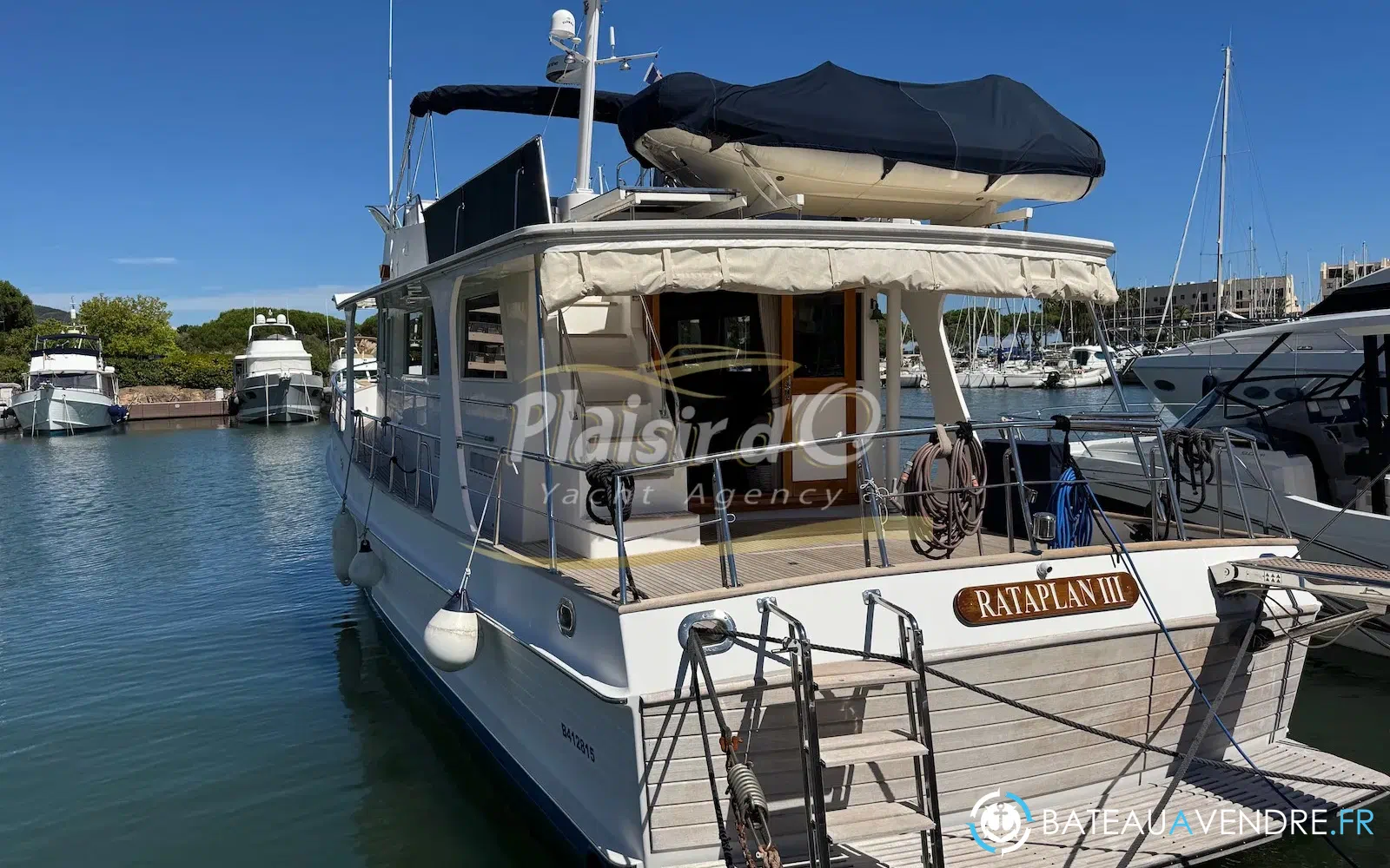 slider 0 Grand Banks 52 Europa