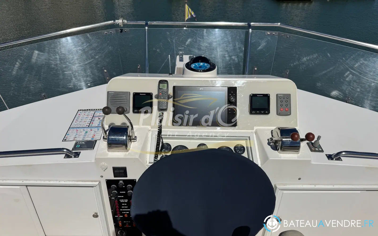 slider 17 Grand Banks 52 Europa