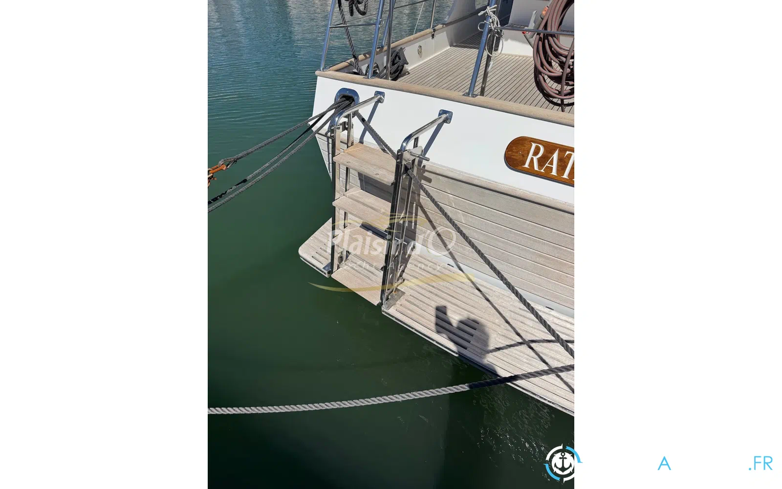 slider 24 Grand Banks 52 Europa