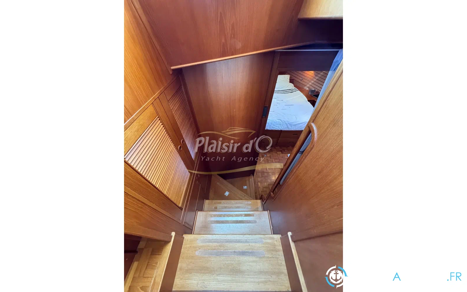 slider 57 Grand Banks 52 Europa