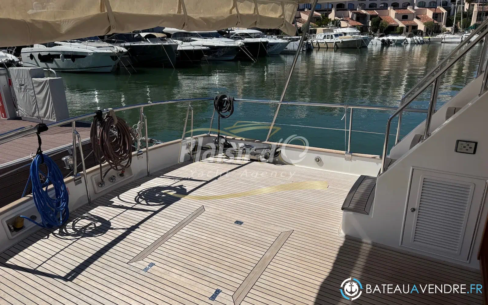 slider 8 Grand Banks 52 Europa