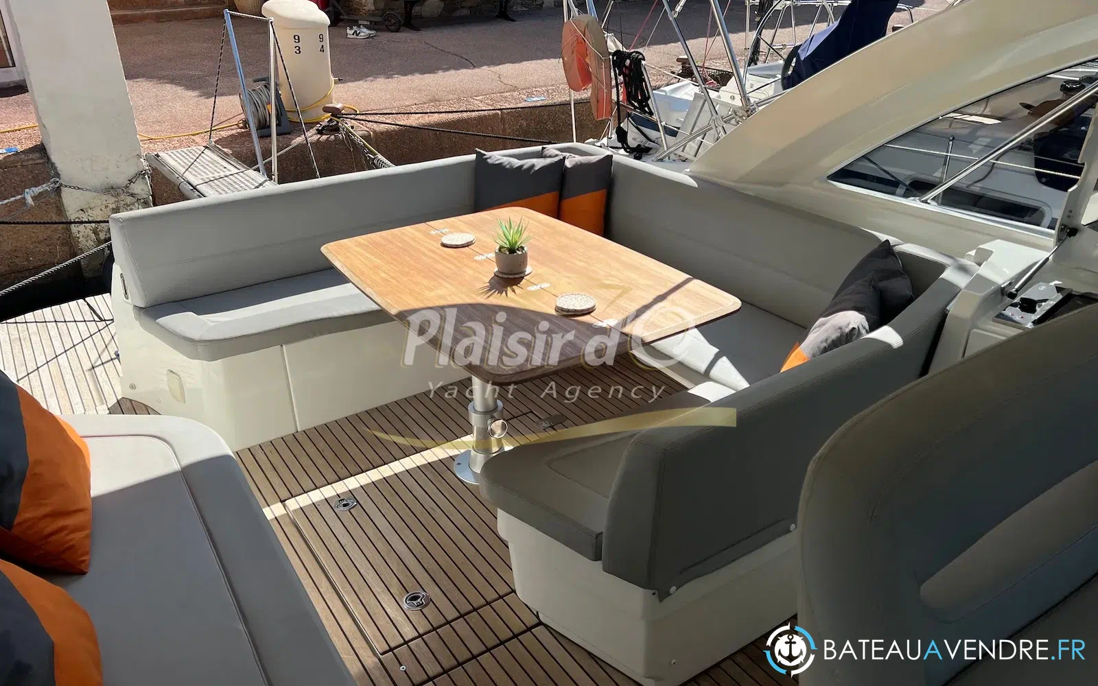 slider 18 Beneteau Gran Turismo 38