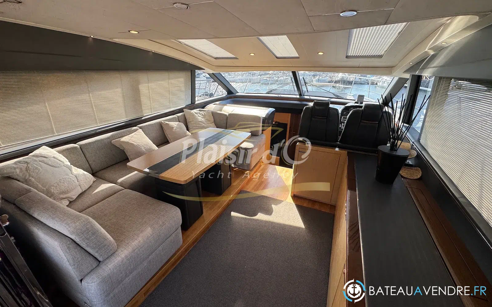 slider 11 Princess V57