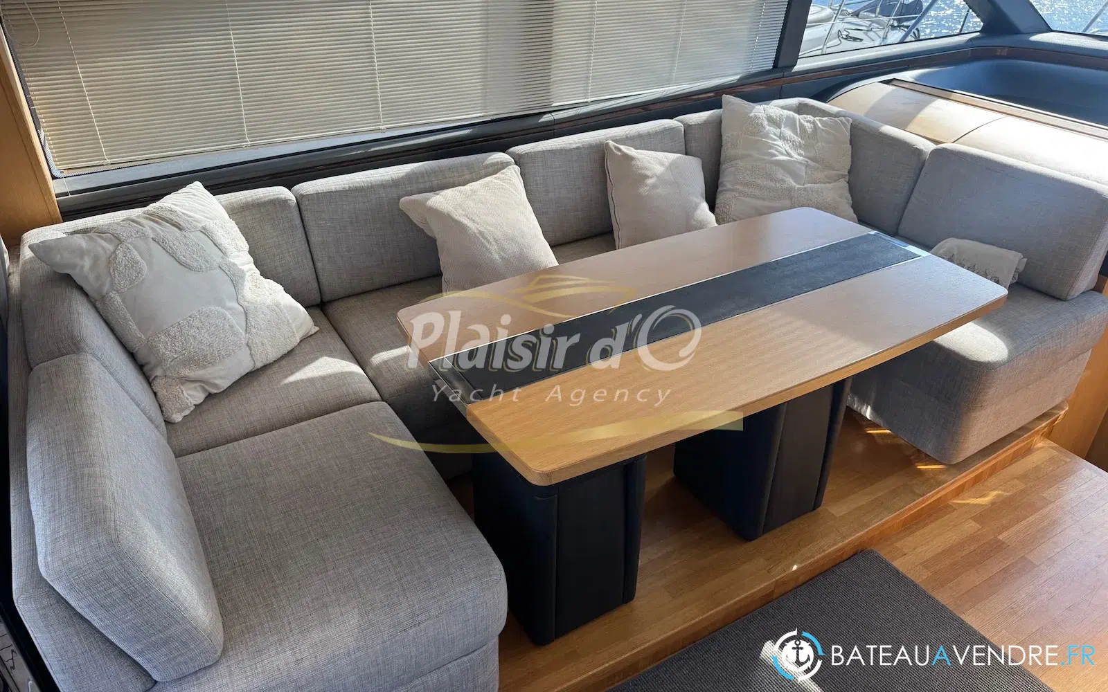 slider 12 Princess V57