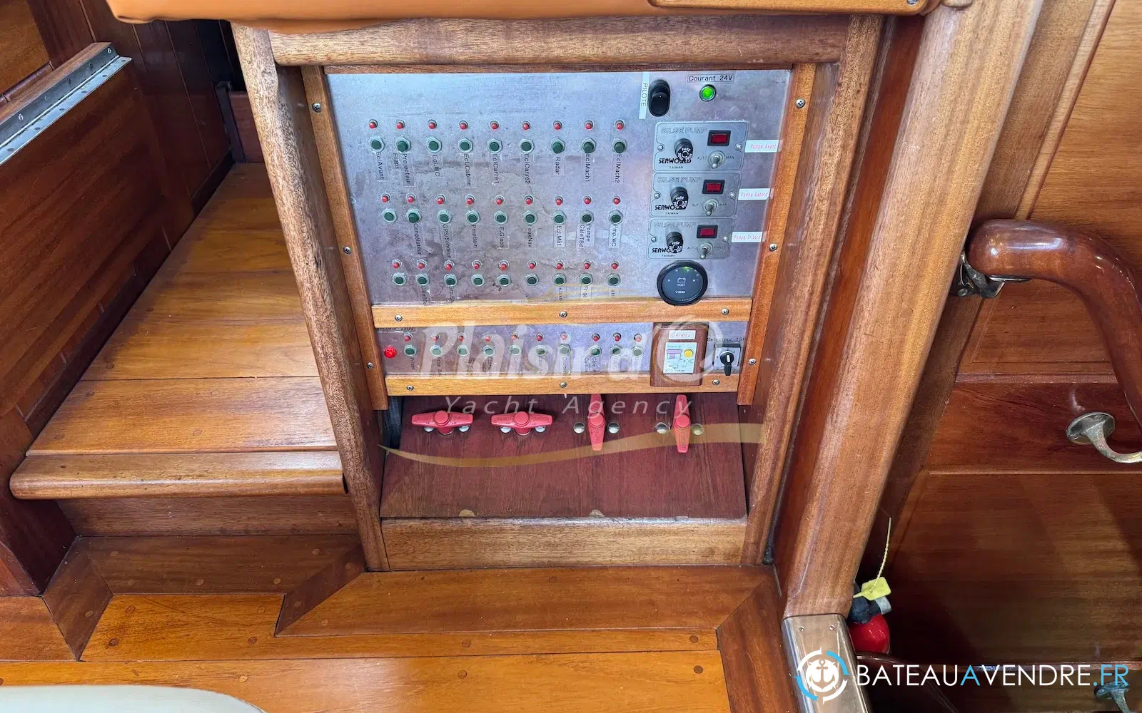 slider 32 Amateur Trawler