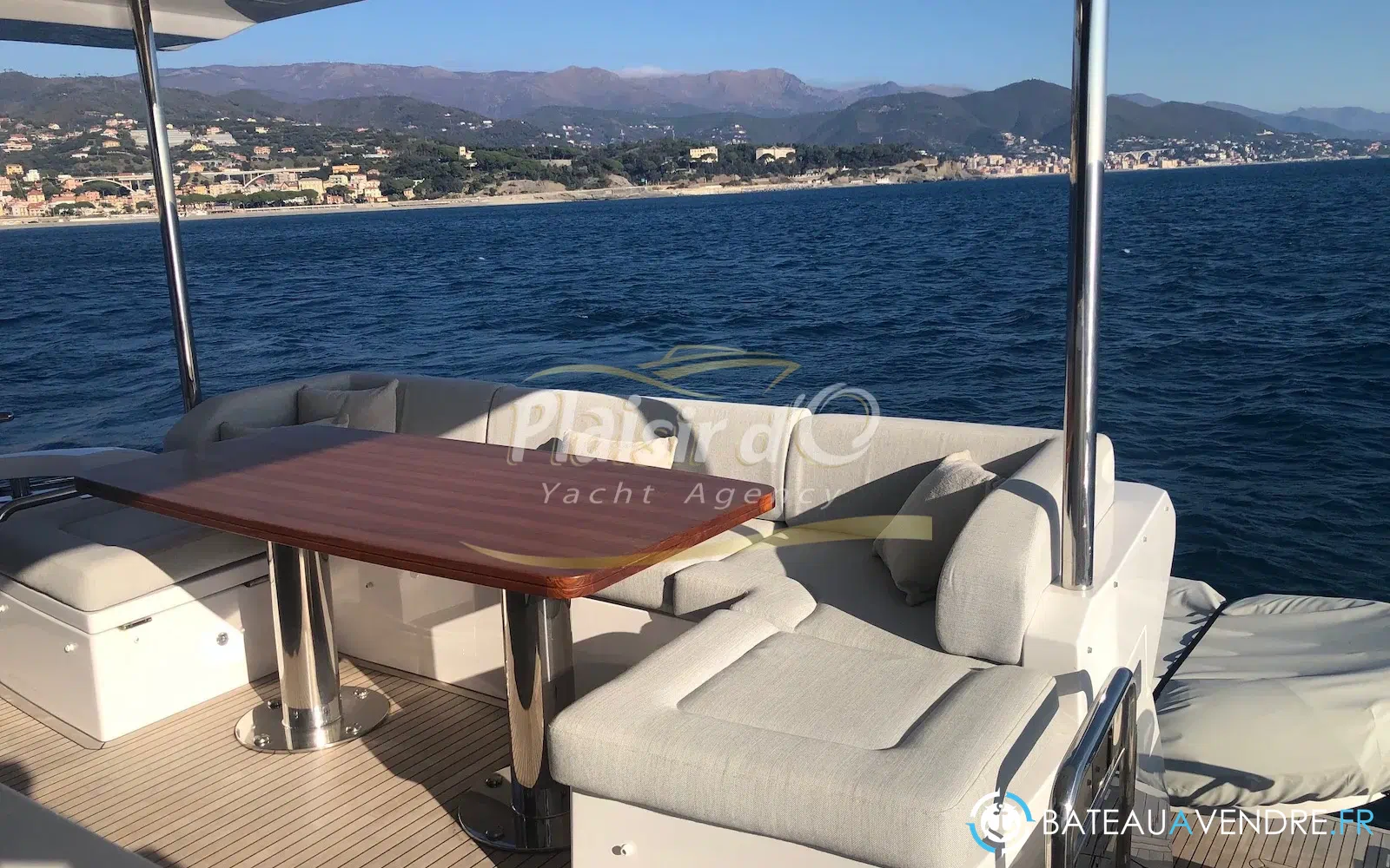 slider 1 Azimut 72 FLY