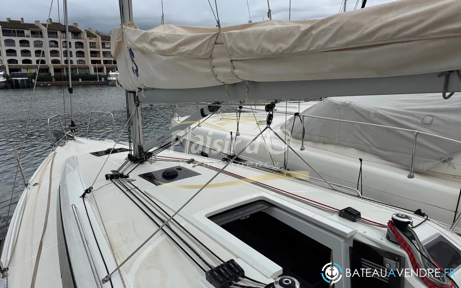 slider 1 Beneteau Oceanis 34.1