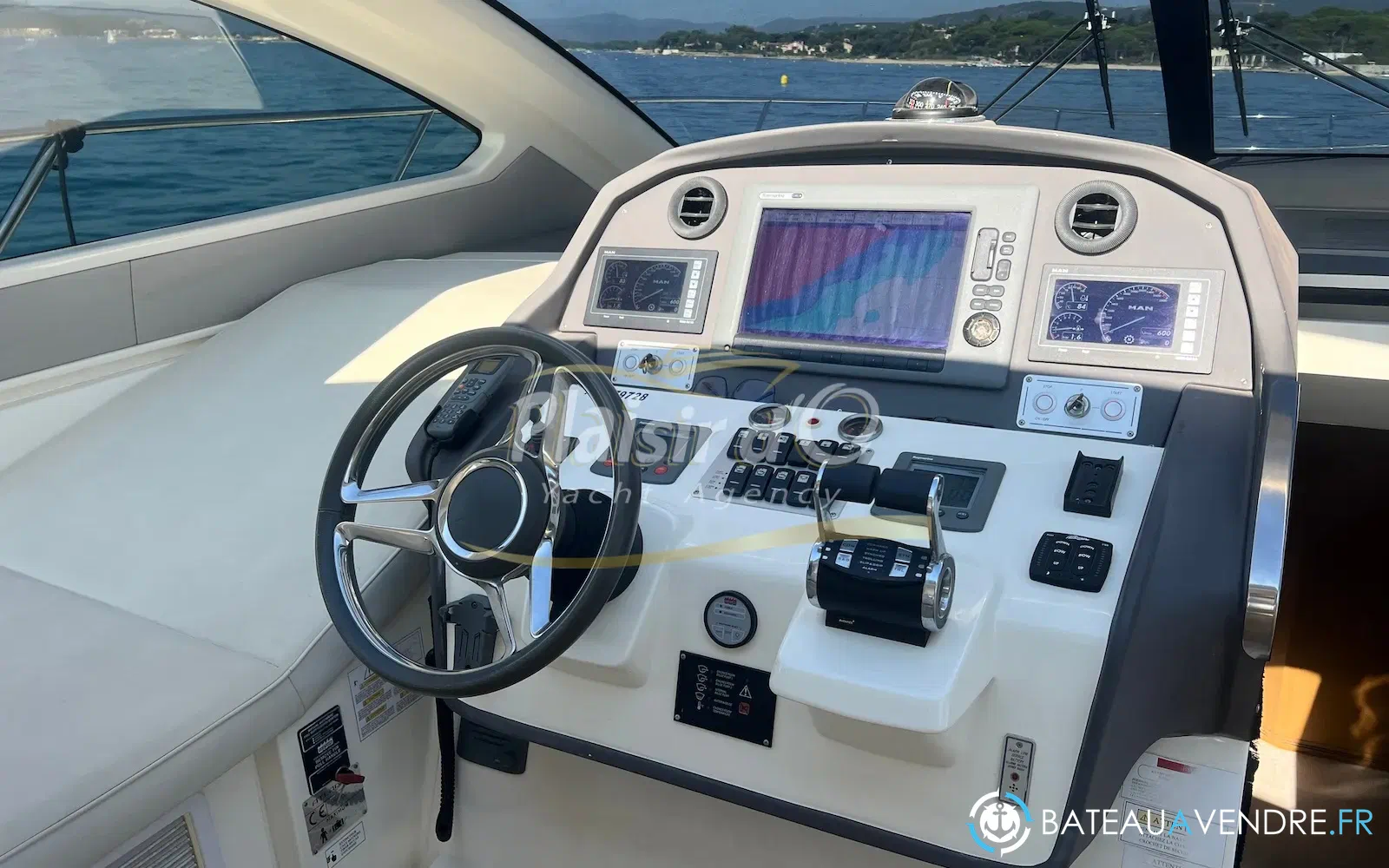 slider 26 Azimut Atlantis 58