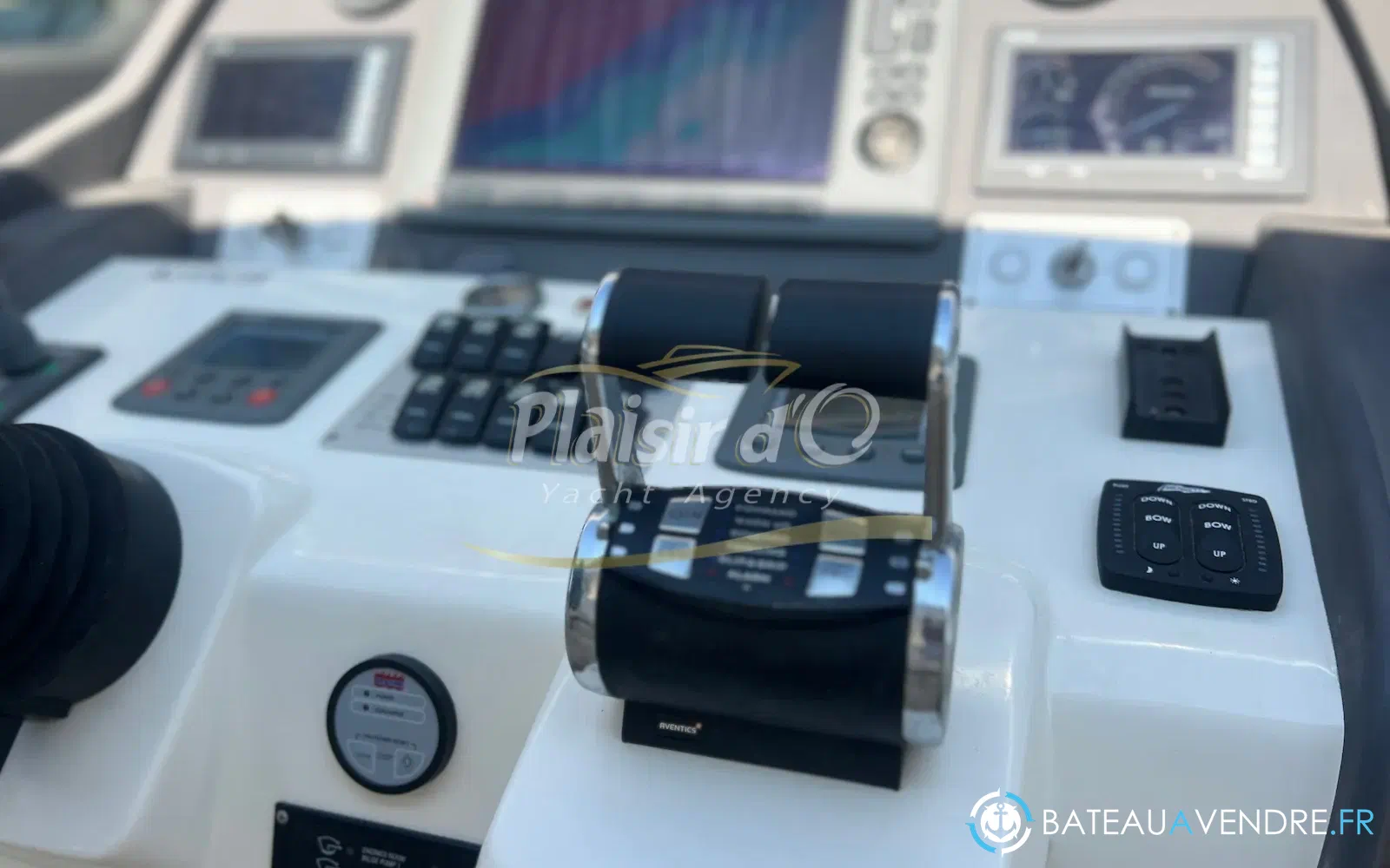 slider 27 Azimut Atlantis 58