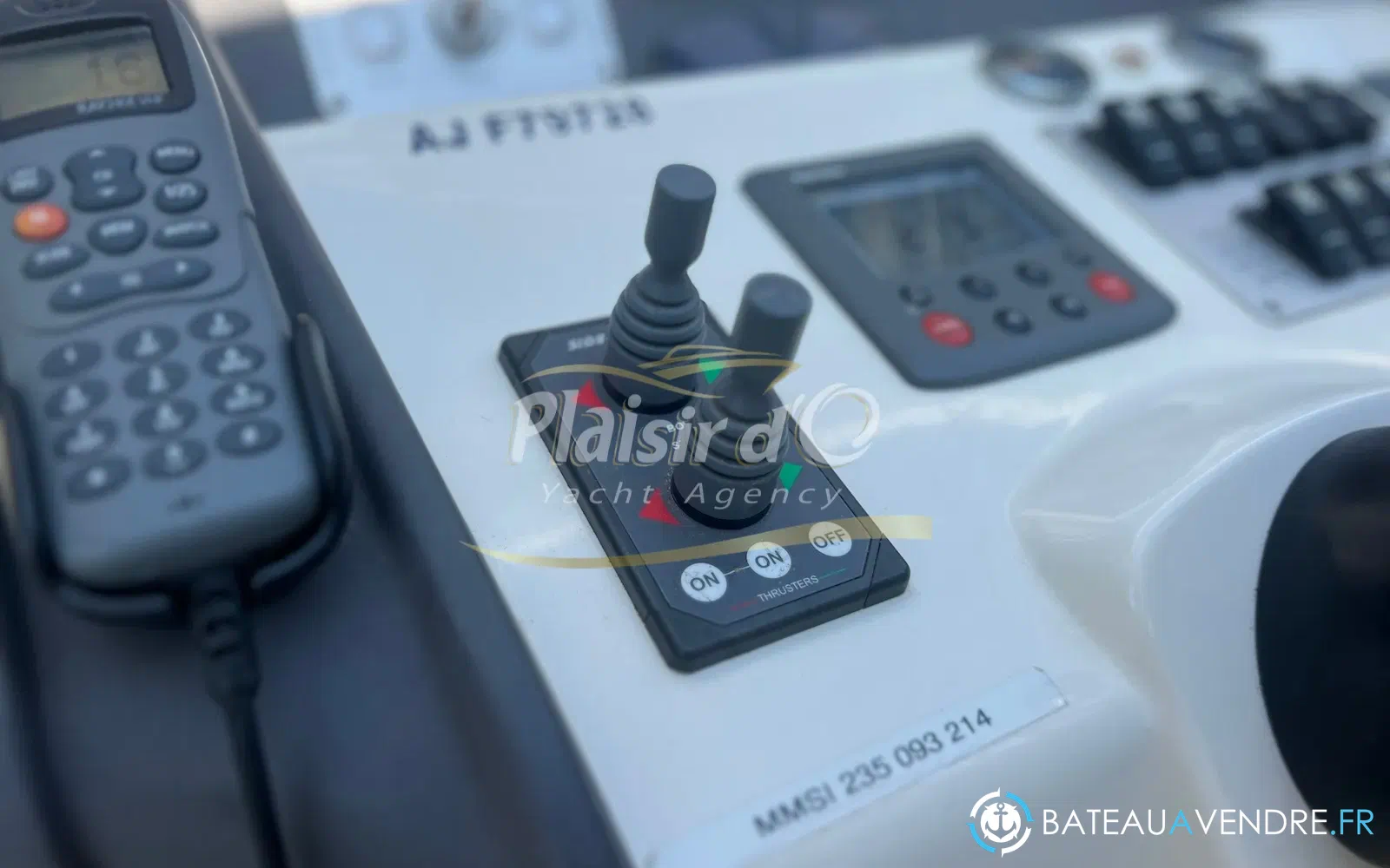 slider 28 Azimut Atlantis 58
