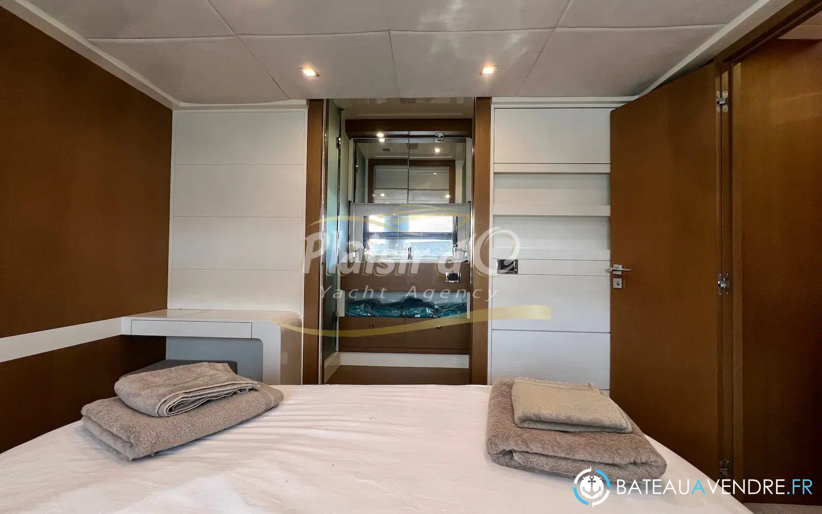 slider 54 Azimut Atlantis 58