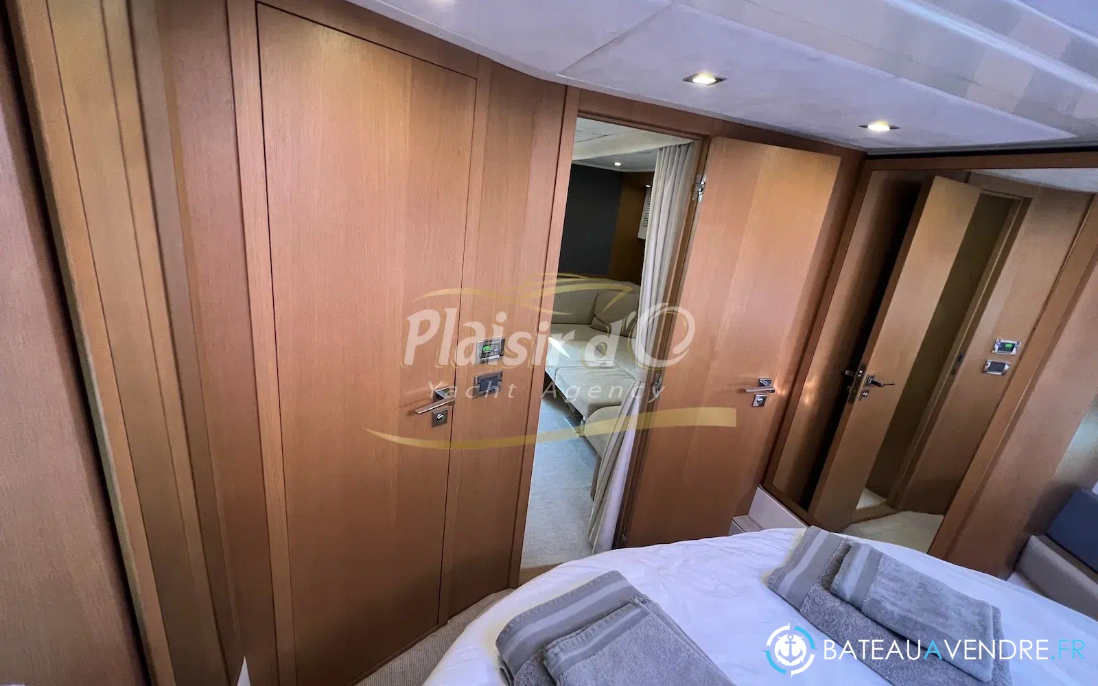 slider 62 Azimut Atlantis 58