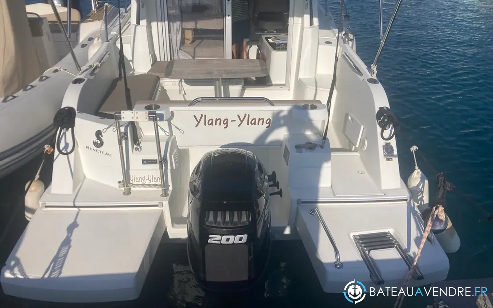 slider 5 Beneteau Antares 8 OB