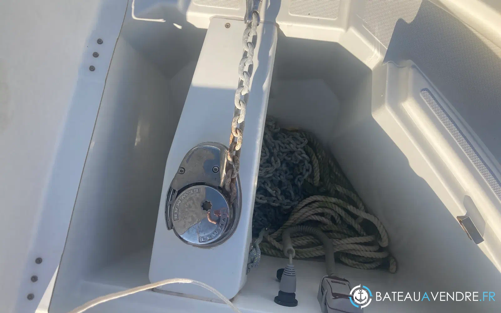 slider 20 Beneteau Antares 8 OB