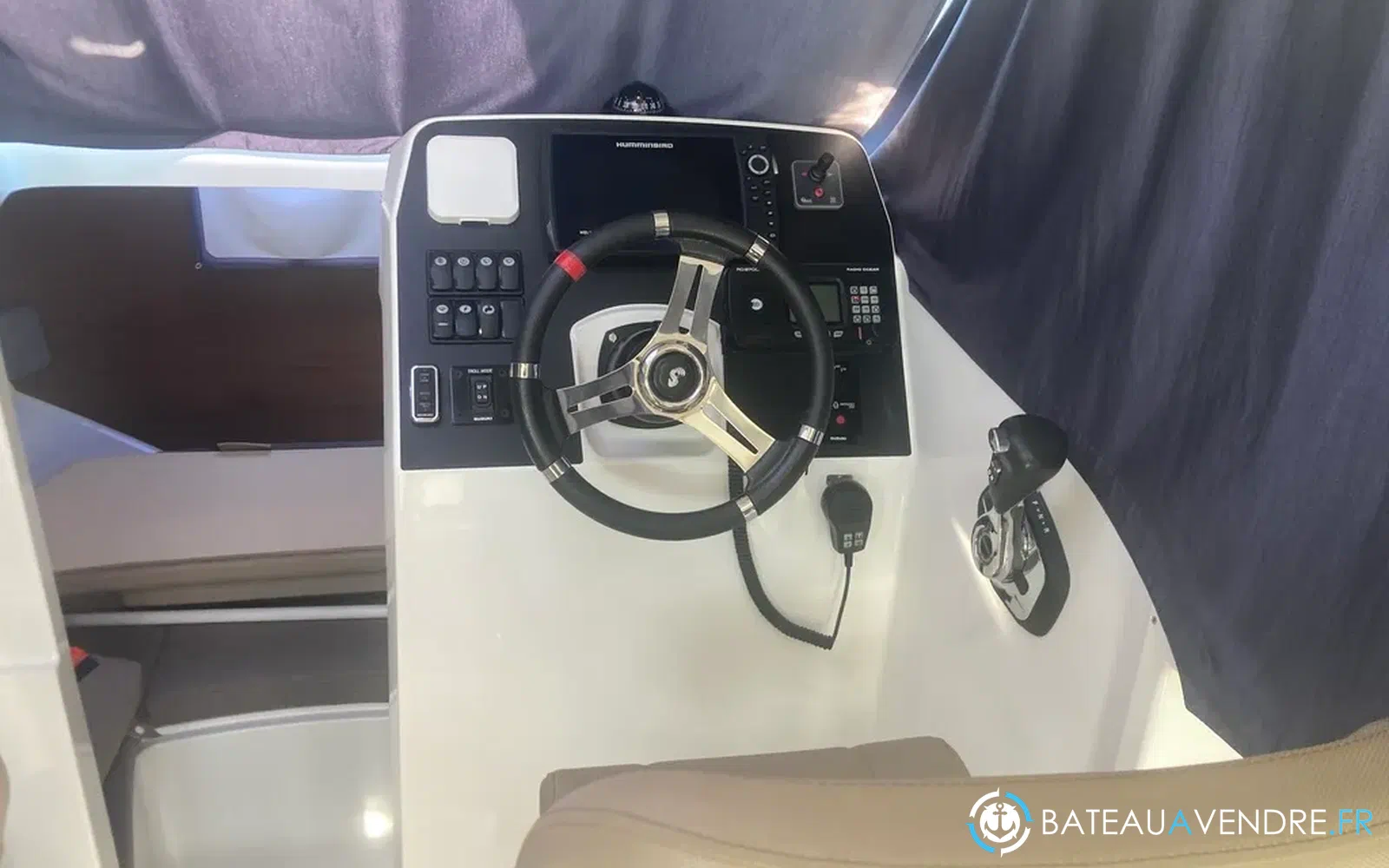 slider 25 Beneteau Antares 8 OB
