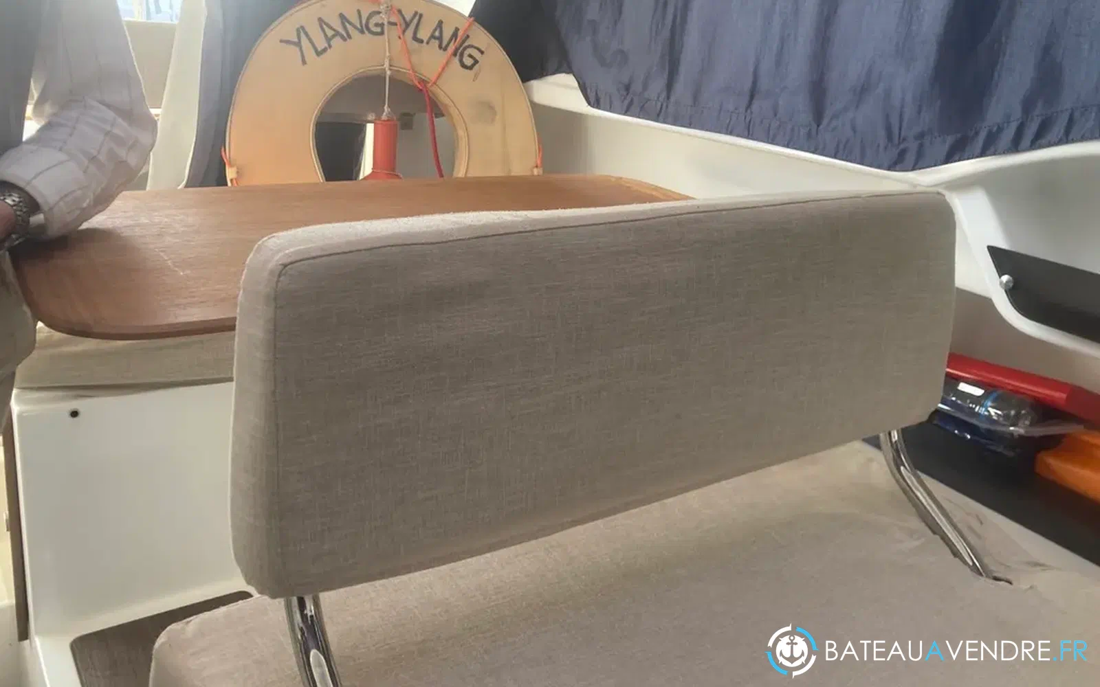slider 27 Beneteau Antares 8 OB