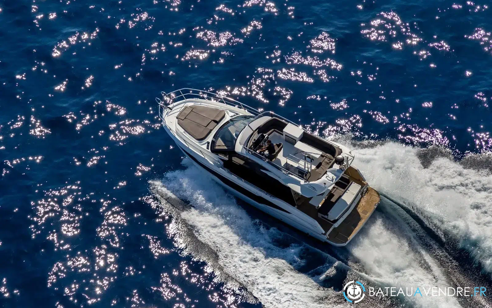 slider 1 Galeon 400 Fly