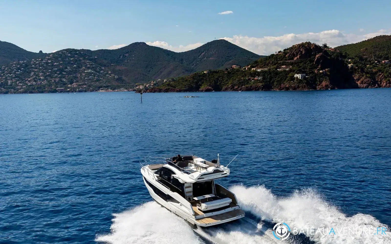 slider 2 Galeon 400 Fly