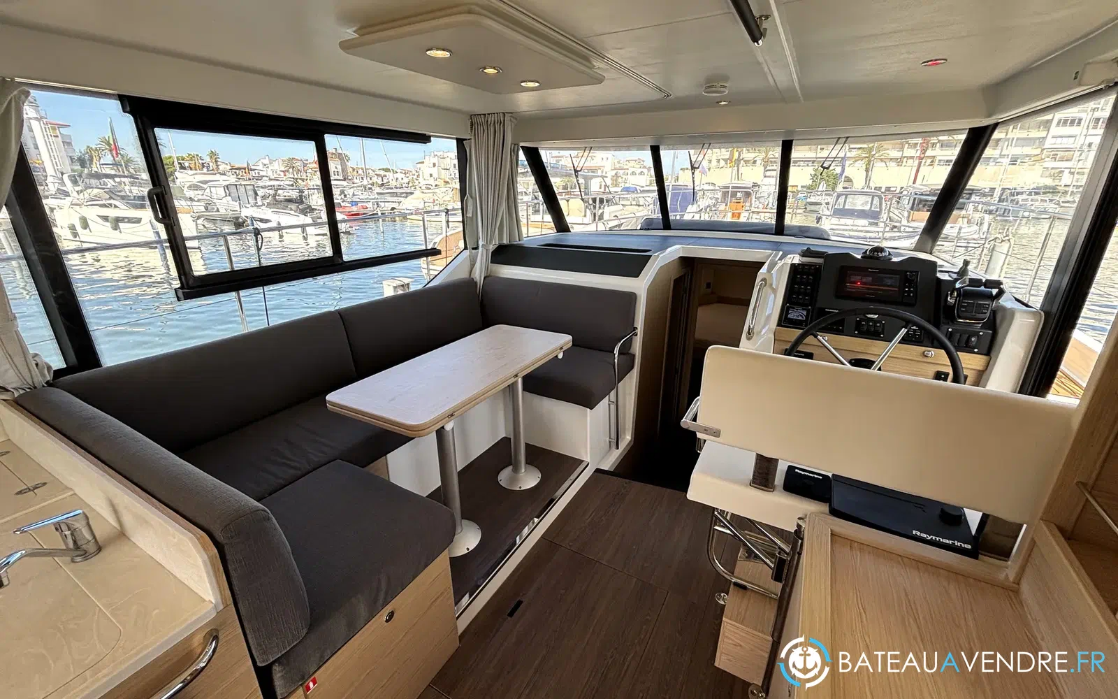 slider 12 Beneteau Swift Trawler 41 Fly