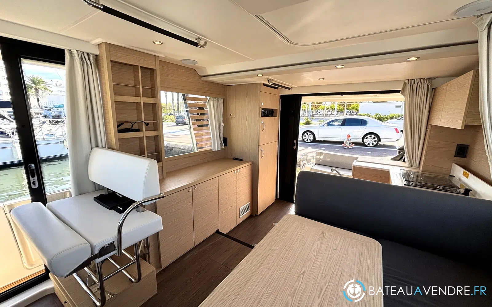 slider 18 Beneteau Swift Trawler 41 Fly