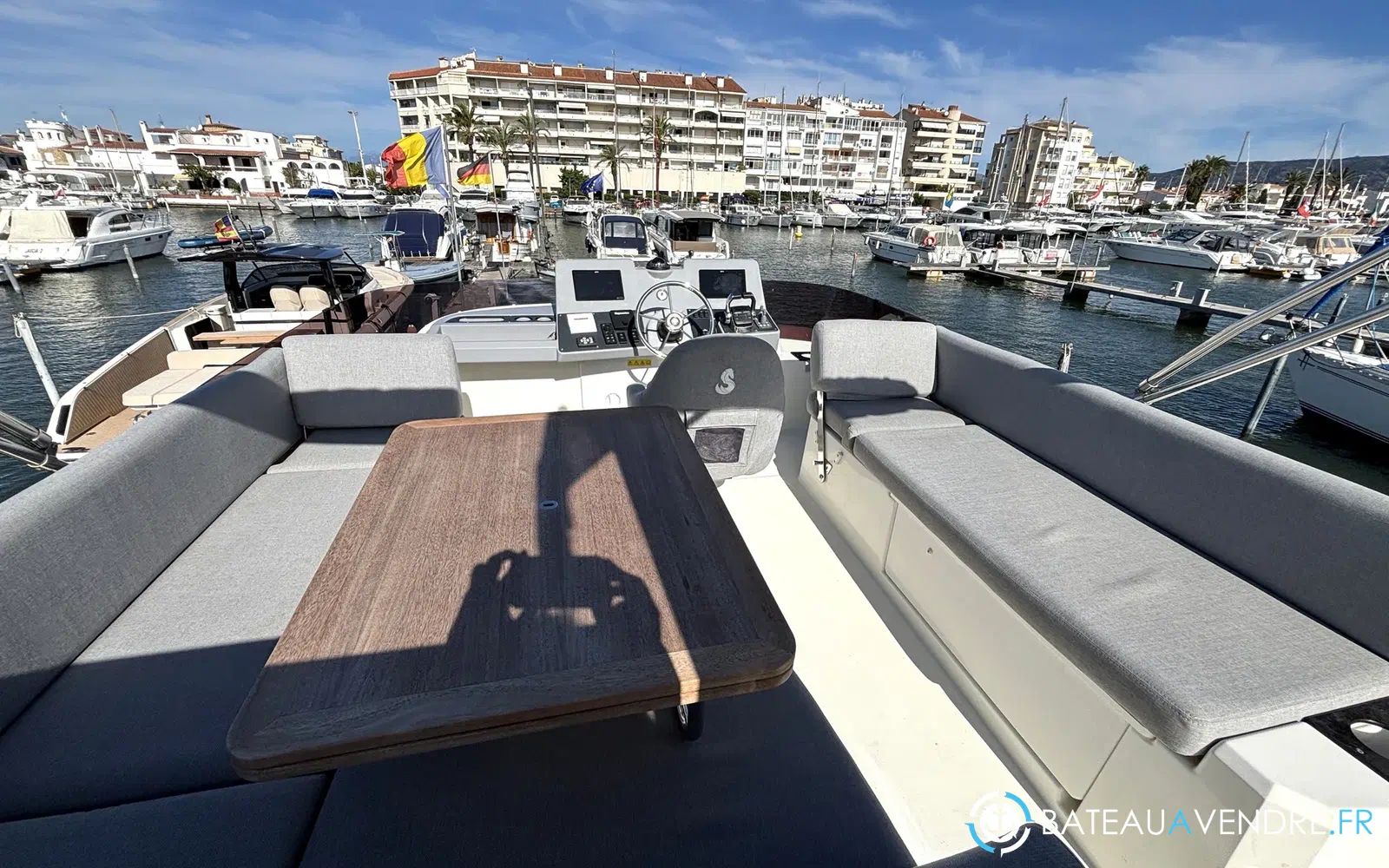 slider 29 Beneteau Swift Trawler 41 Fly