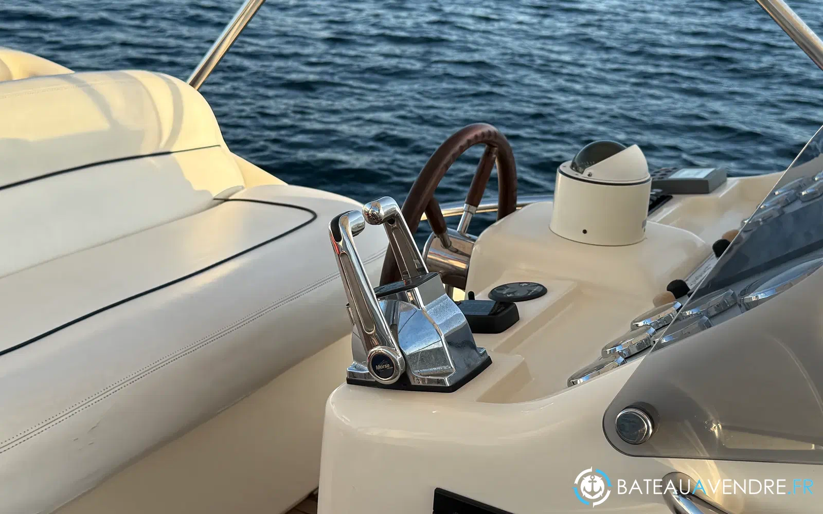 slider 17 Portofino Marine Portofino 47 Fly