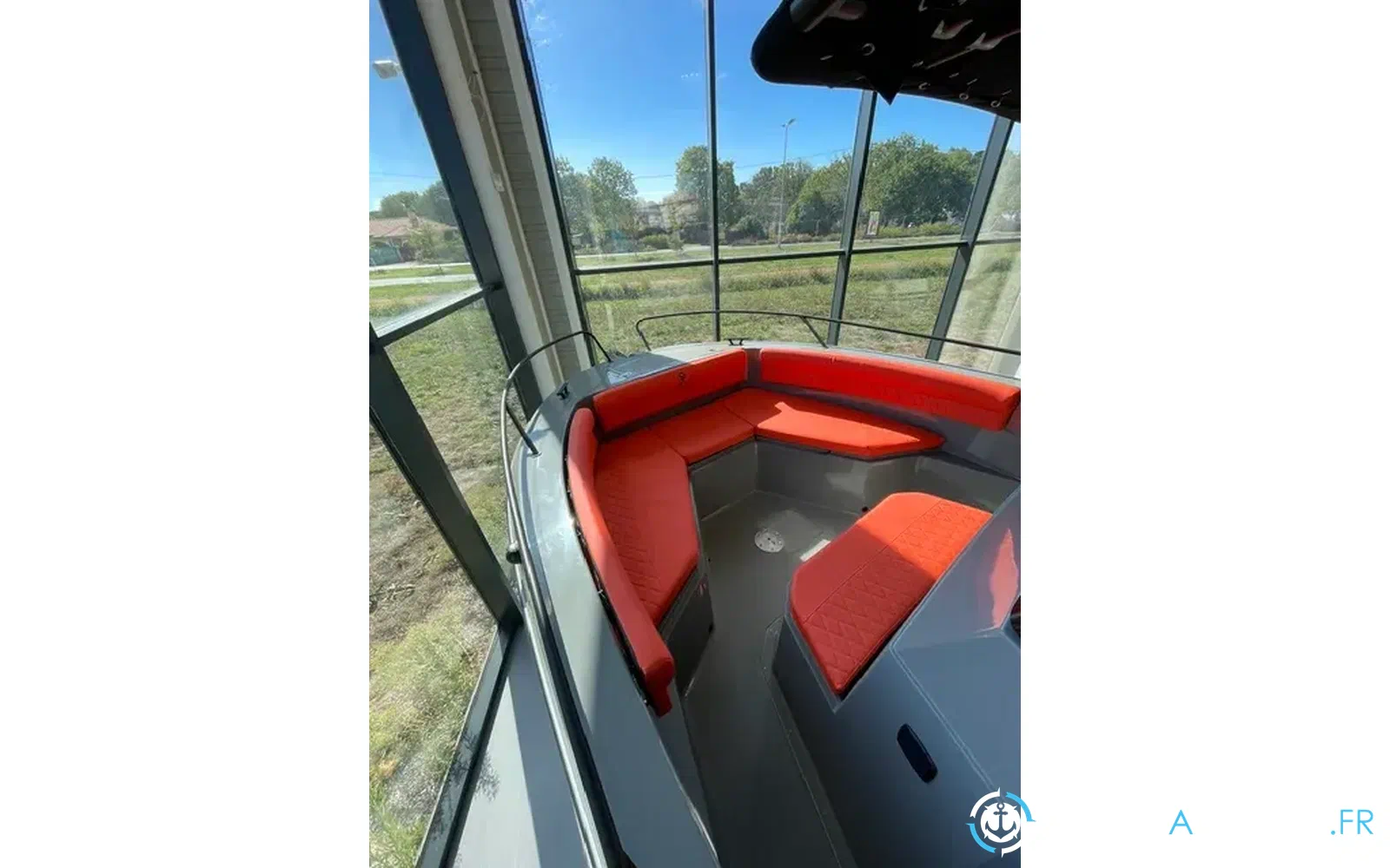 slider 3 Pacific Craft 750 Open