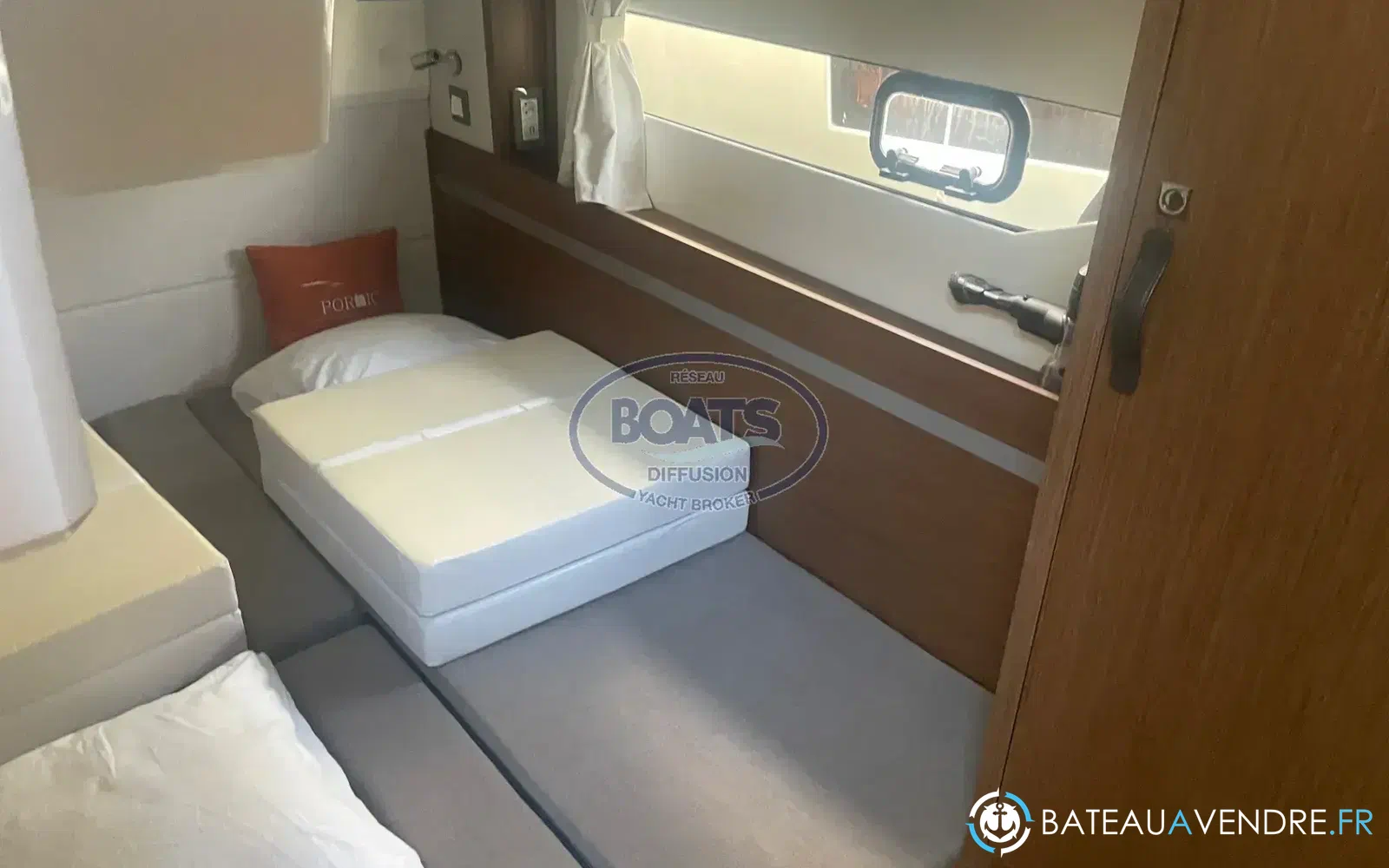 slider 10 Beneteau Antares 12