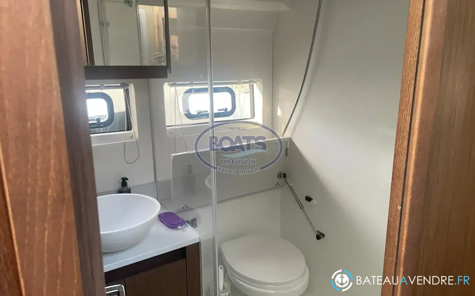 slider 11 Beneteau Antares 12