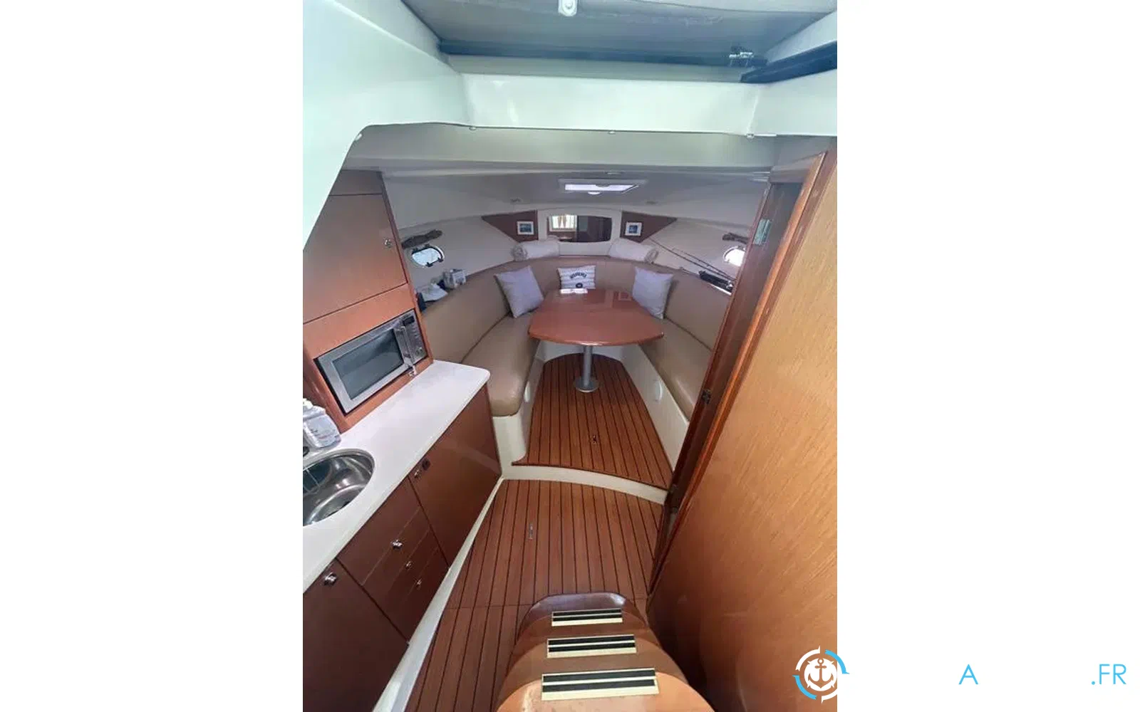 slider 2 Jeanneau Prestige 30 S