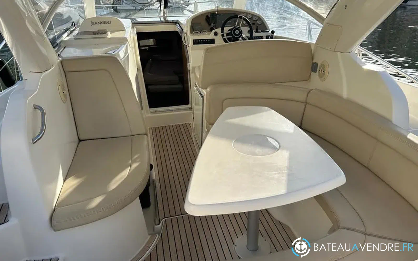 slider 3 Jeanneau Prestige 30 S