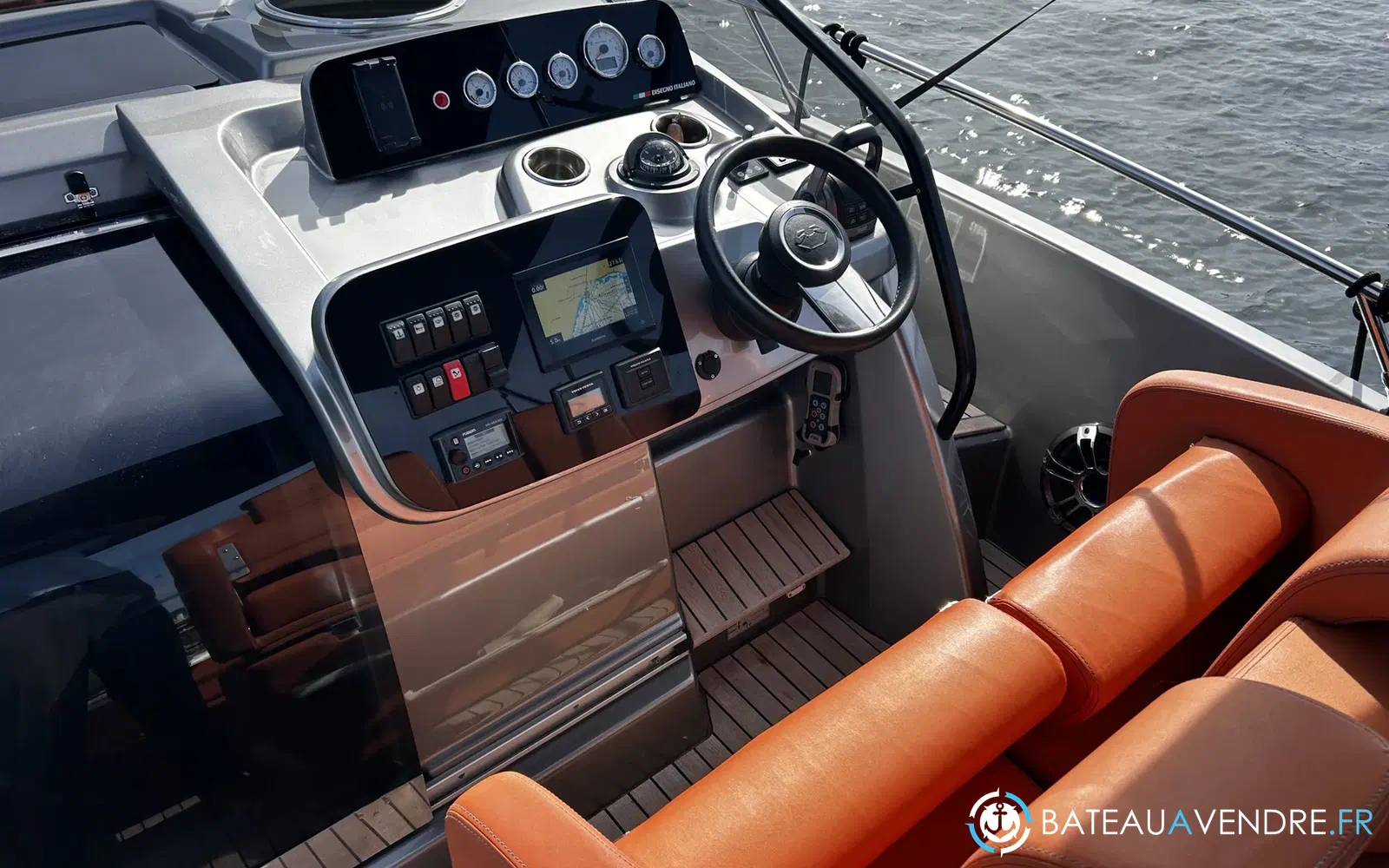 slider 9 Cranchi E 30 Endurance