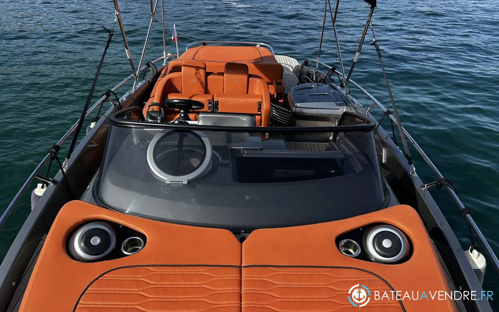 slider 11 Cranchi E 30 Endurance