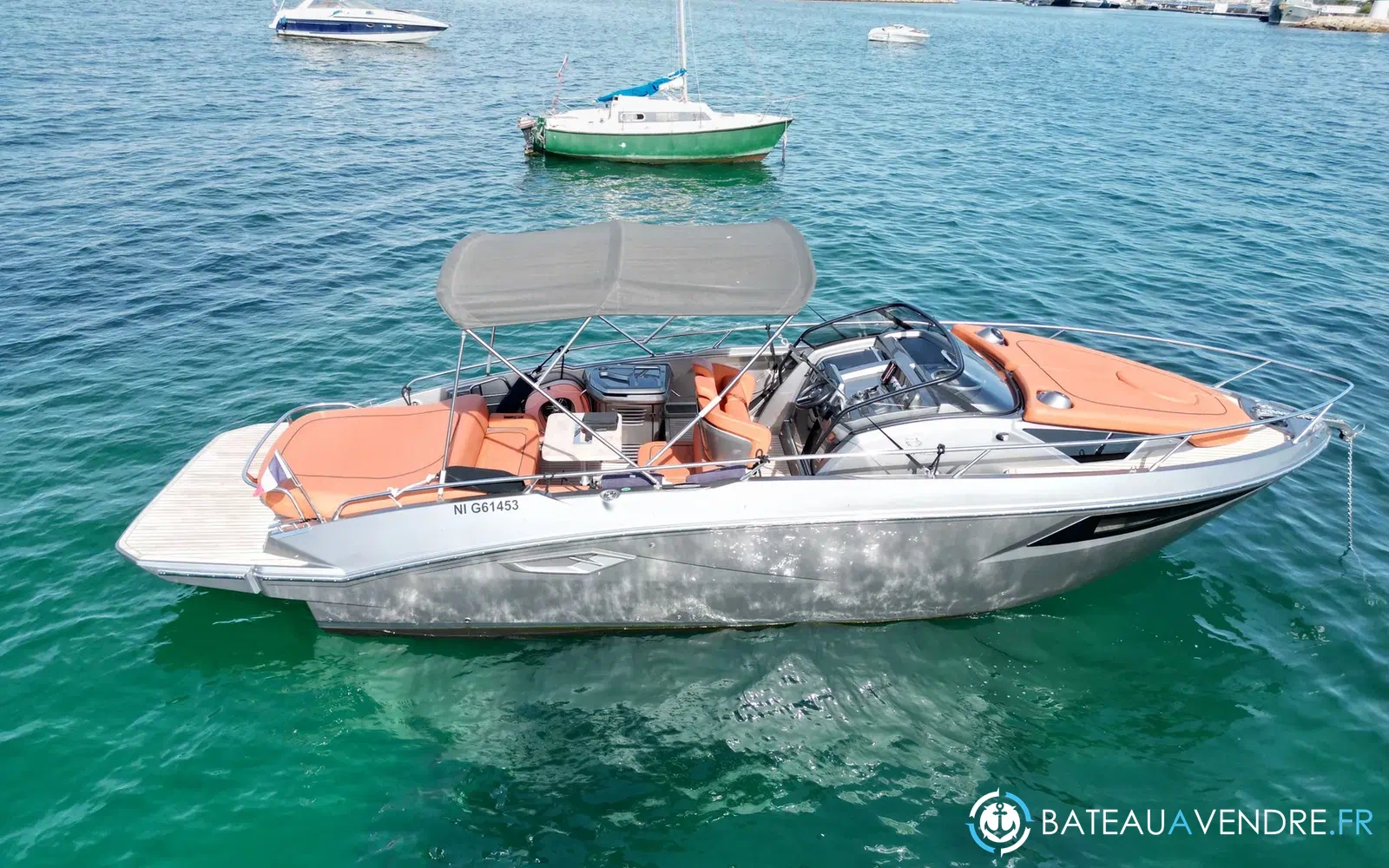 slider 17 Cranchi E 30 Endurance