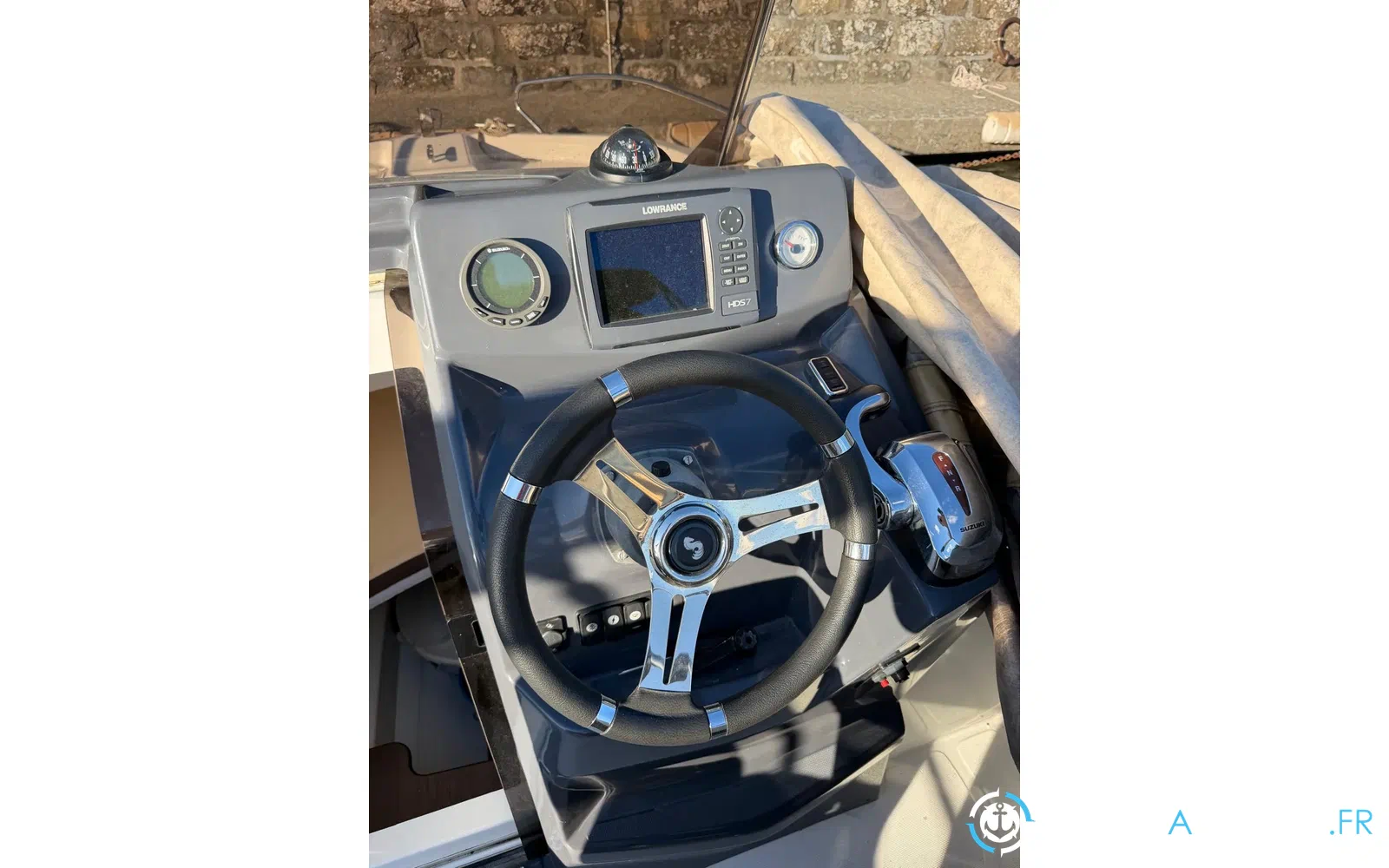 slider 1 Beneteau Flyer 6.6 SUNdeck