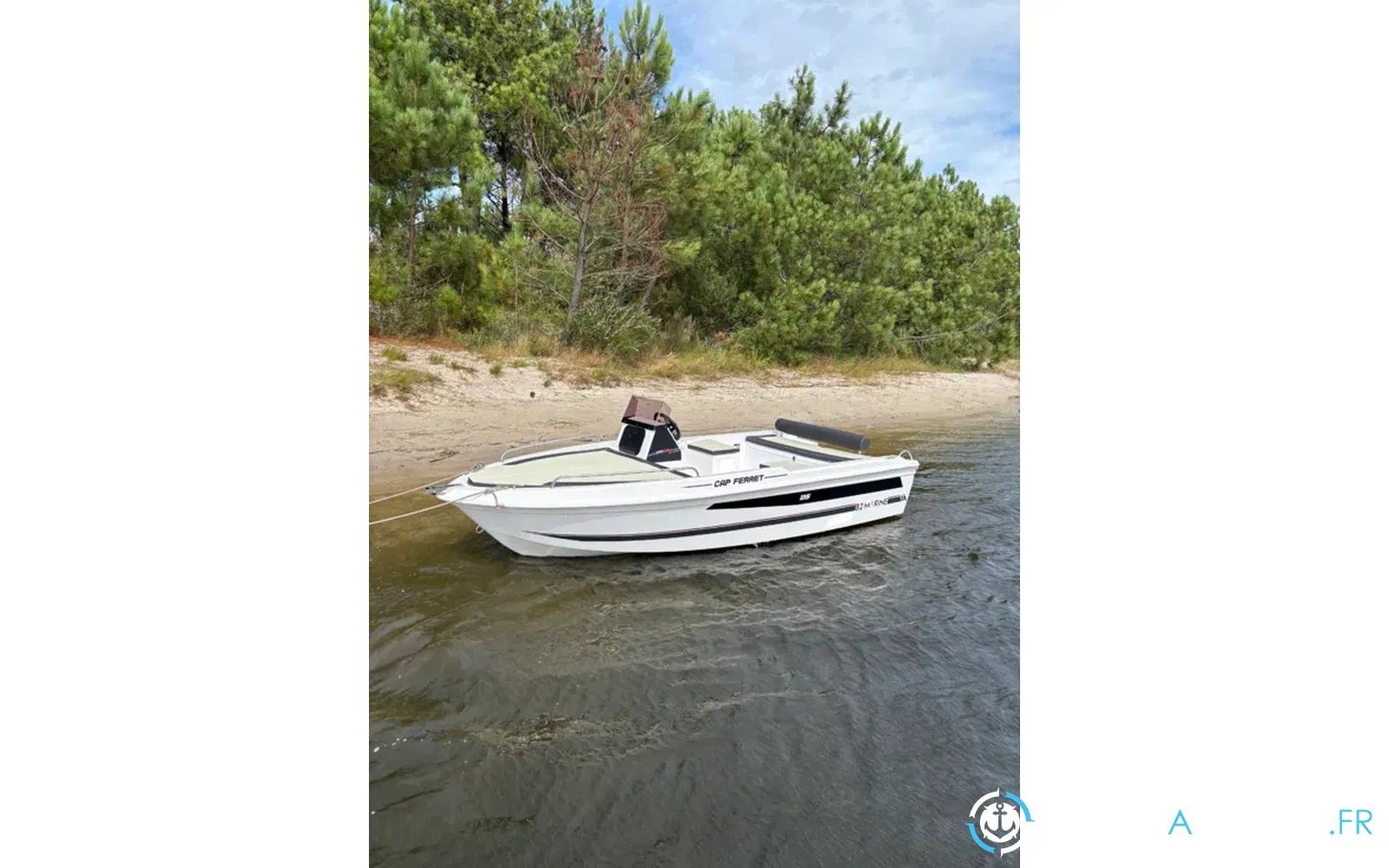 slider 0 B2 Marine Cap Ferret 135