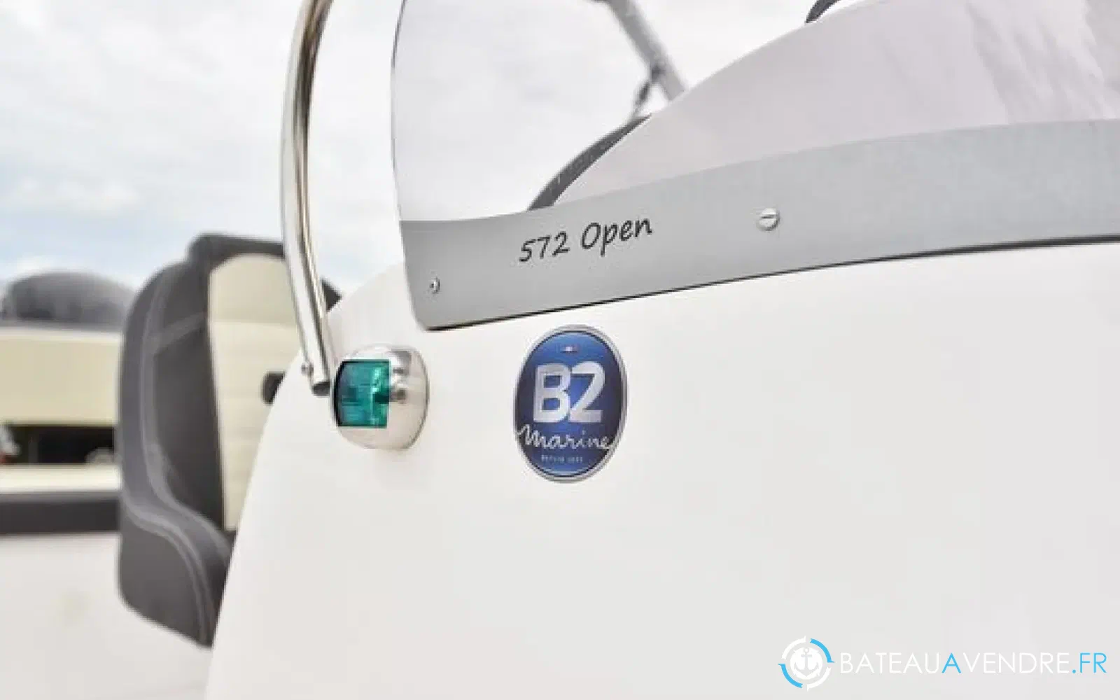 slider 1 B2 Marine Cap Ferret 572