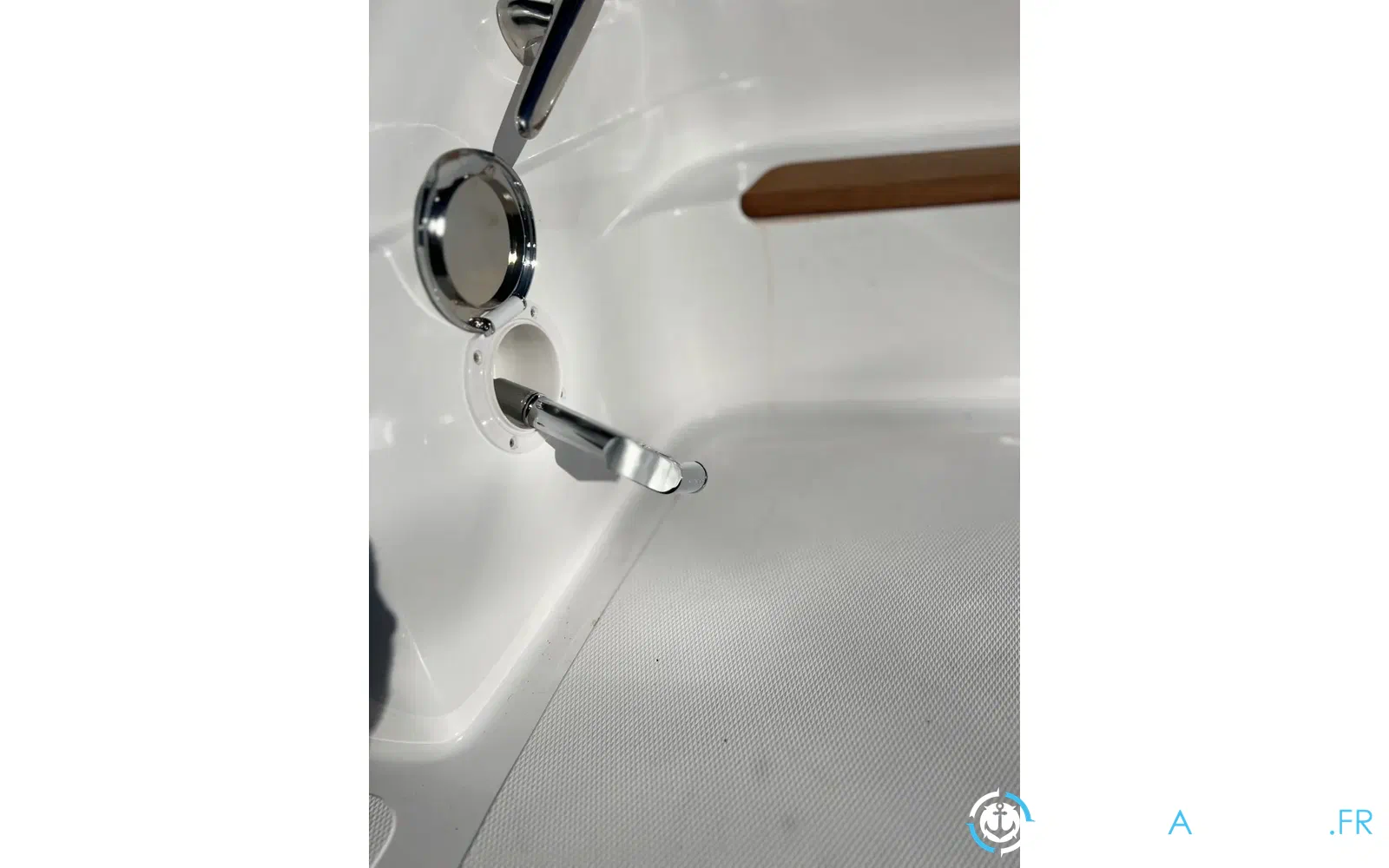 slider 22 B2 Marine Cap Ferret 652