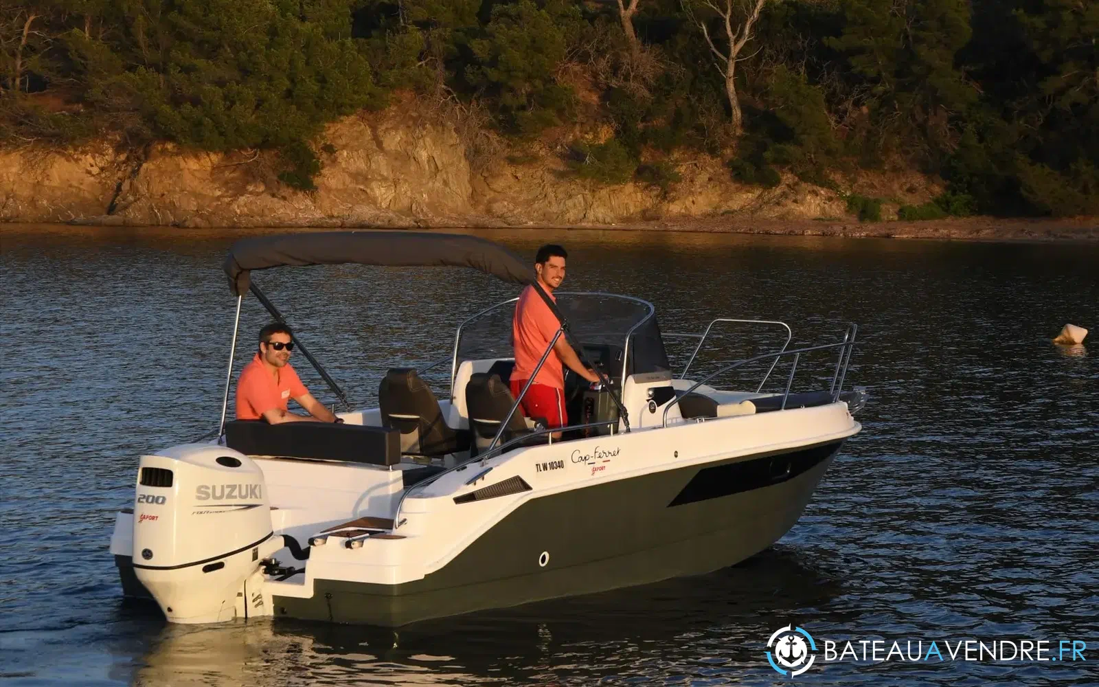 slider 13 B2 Marine Cap Ferret 702