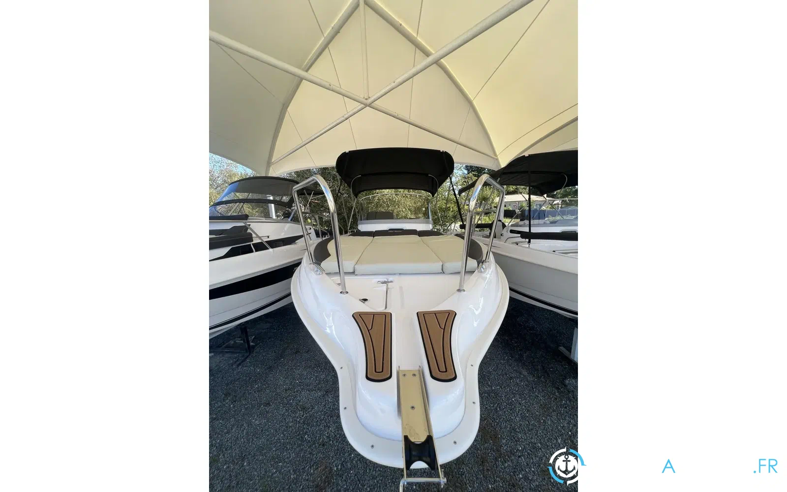 slider 8 B2 Marine Cap Ferret 702