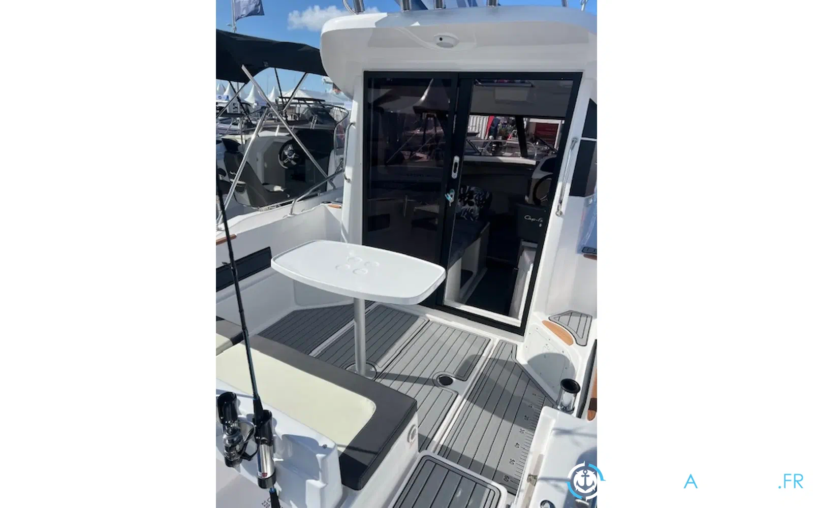 slider 17 B2 Marine Cap Ferret 228