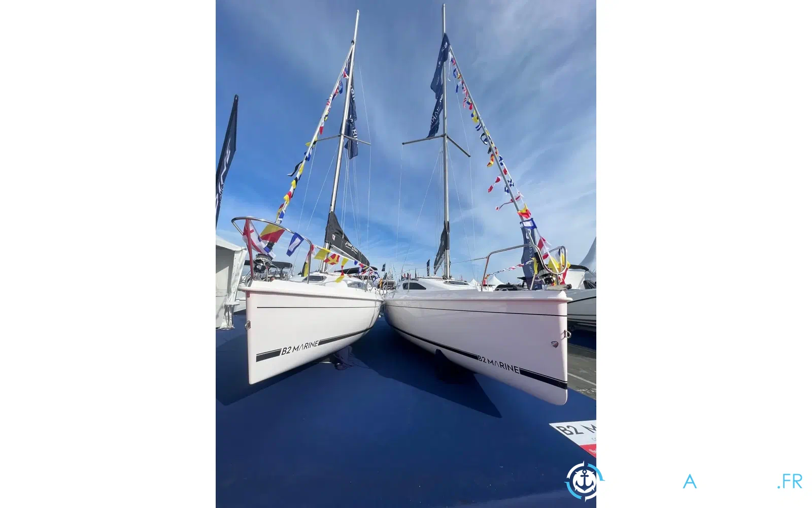 slider 4 B2 Marine Blue Djinn