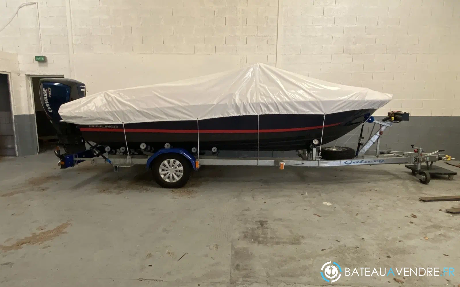 slider 2 Bayliner VR4 OB