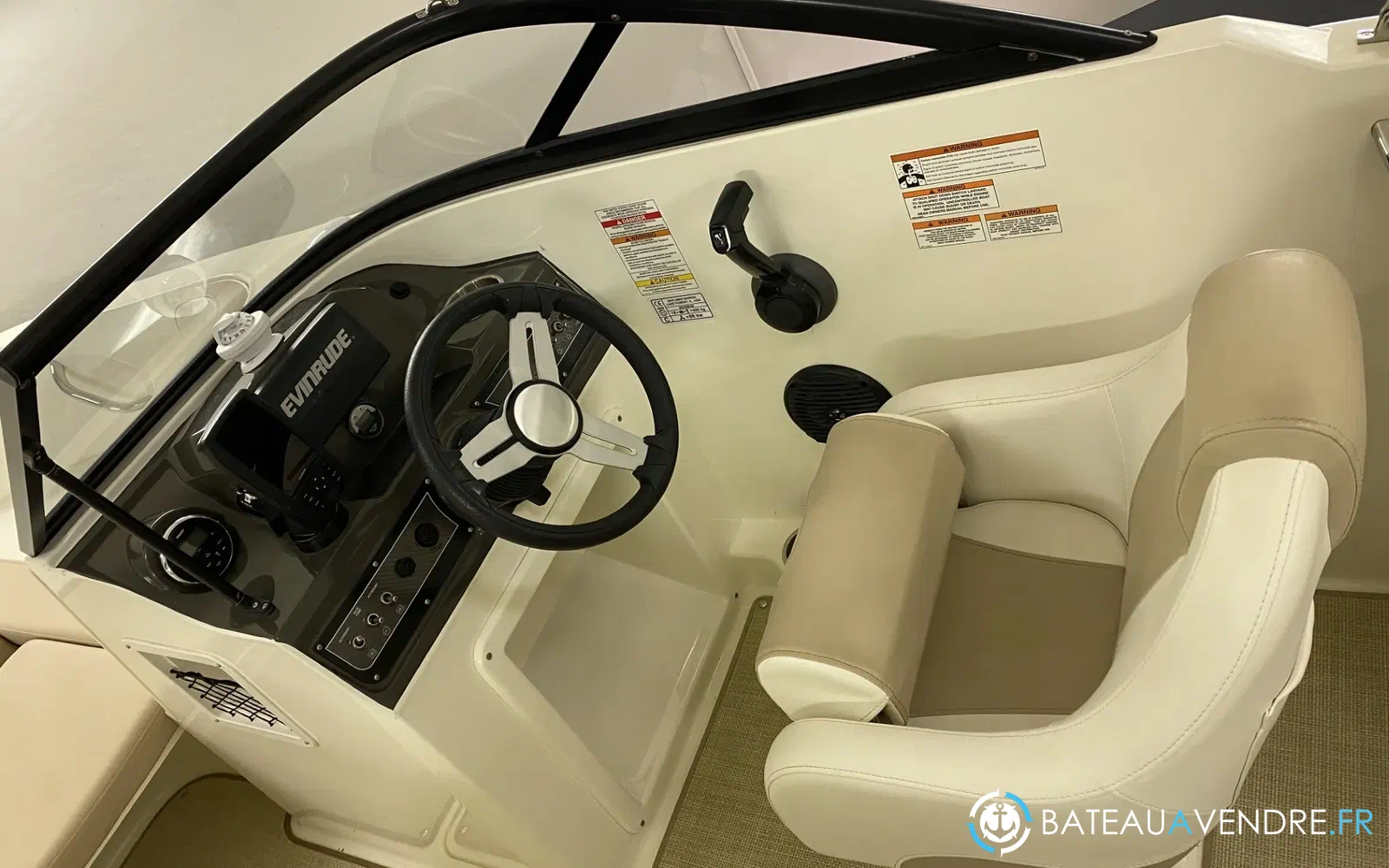 slider 6 Bayliner VR4 OB