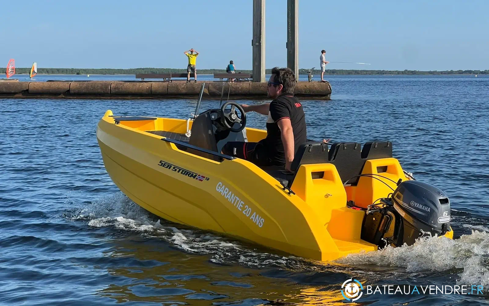 slider 1 Seastorm 12