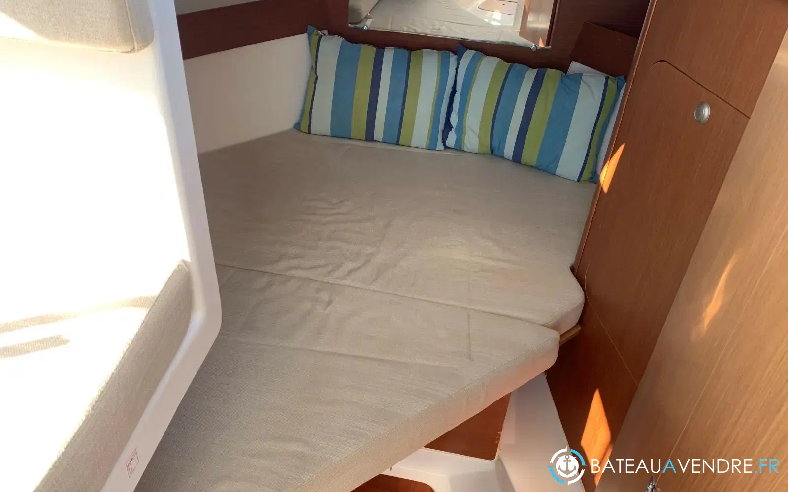 slider 6 Beneteau Antares 780 HB