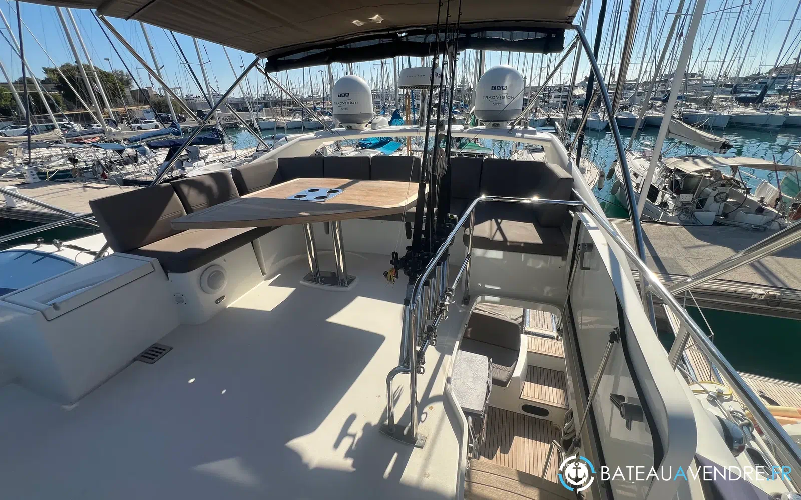 slider 35 Prestige Yachts 560 Fly