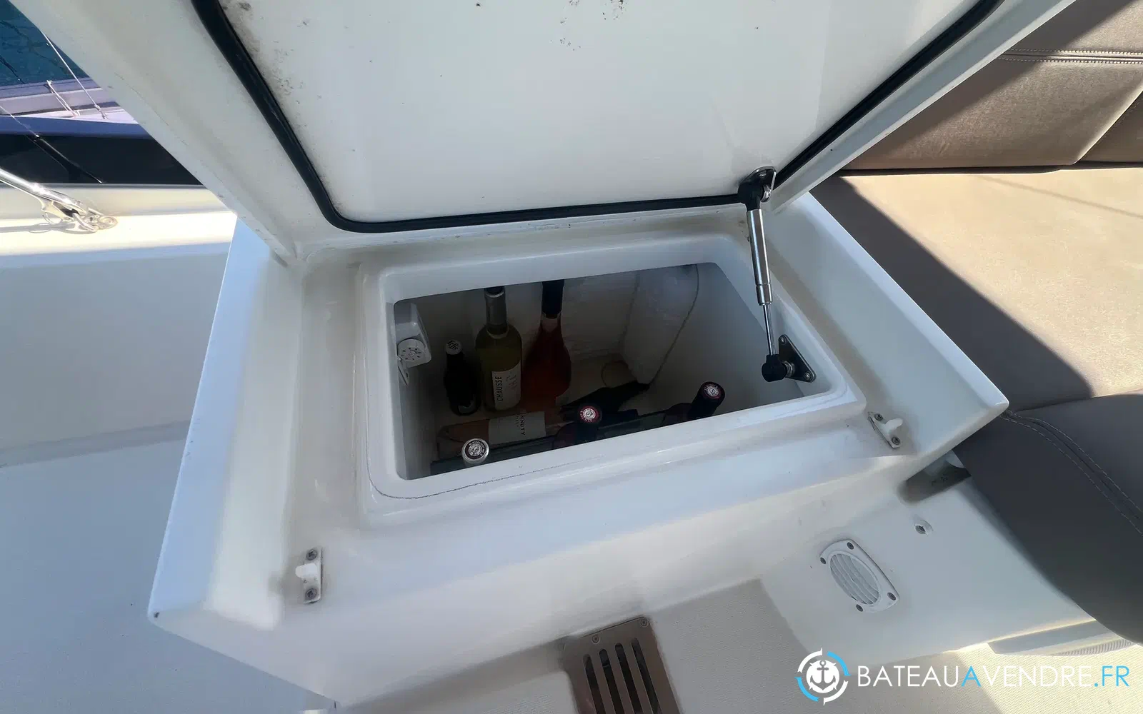 slider 37 Prestige Yachts 560 Fly