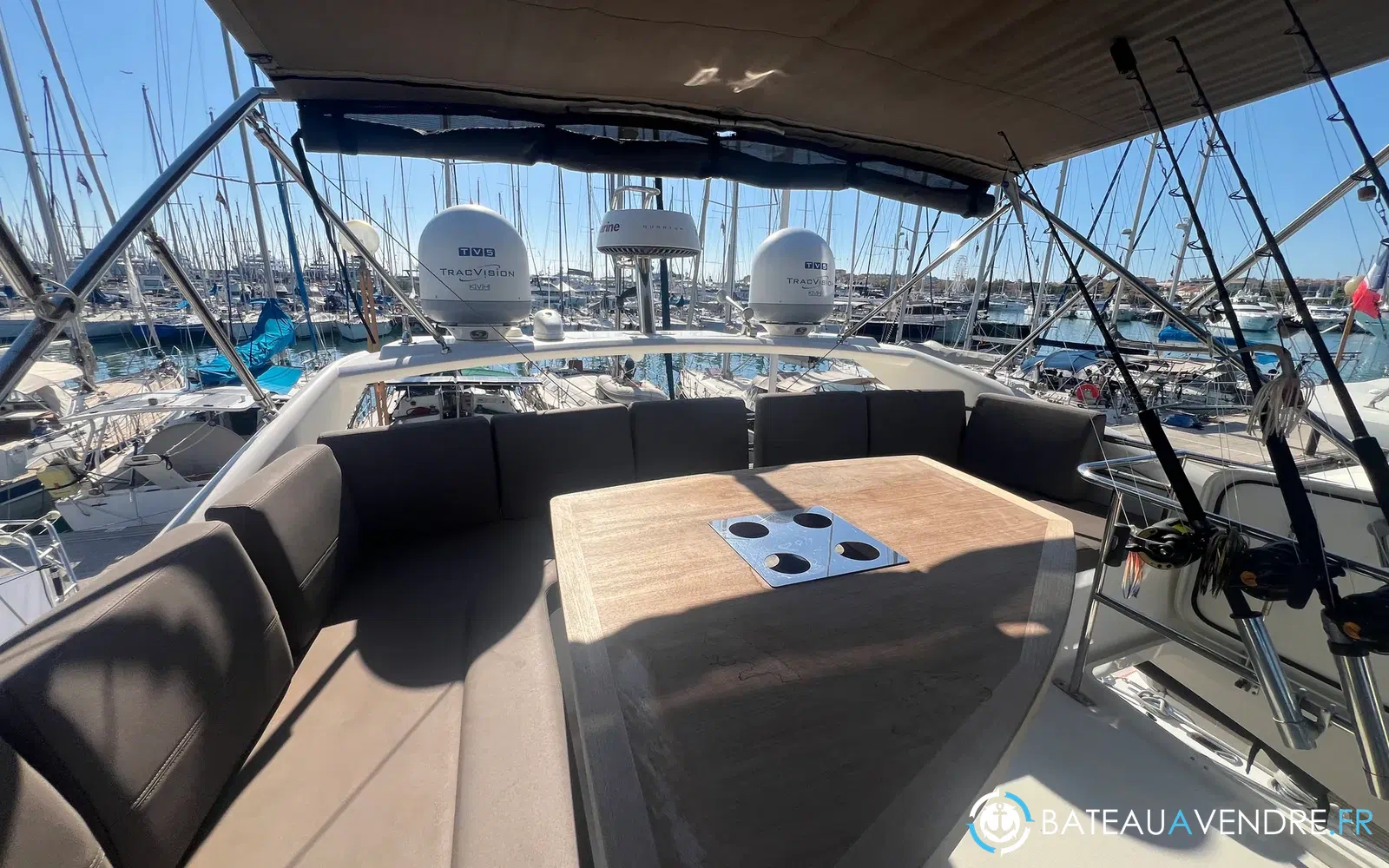 slider 38 Prestige Yachts 560 Fly